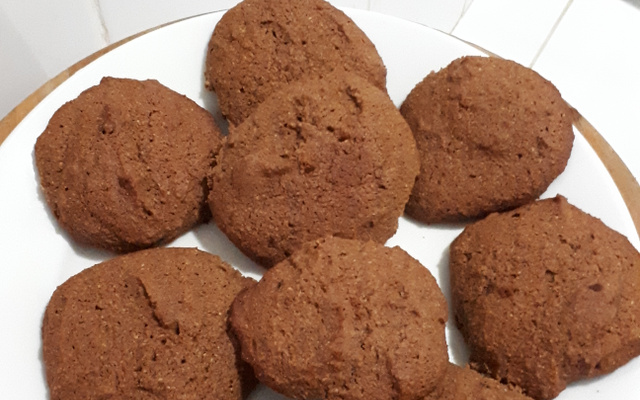 Biscoitos de farinha de coco