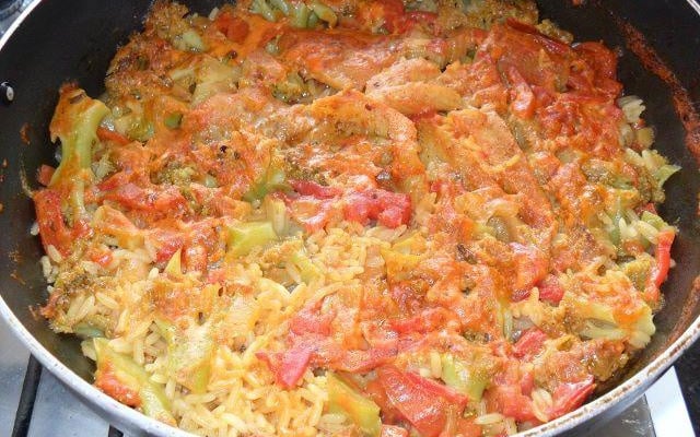 Arroz de moqueca simples (Paellinha à Baiana do Dú Badaró)