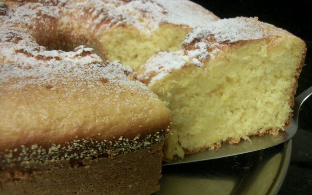 Bolo rústico de milho verde