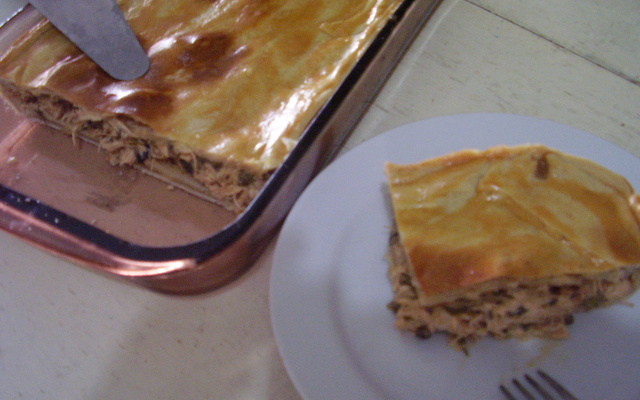 Empadão de frango com massa podre