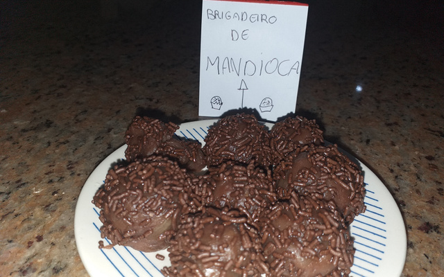 Brigadeiro de mandioca
