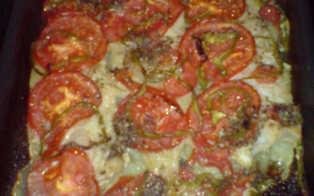 Batatas com filé de meluza ao forno