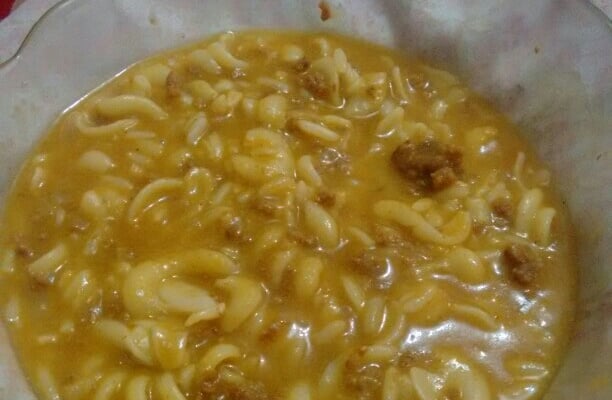 Sopa de carne moída