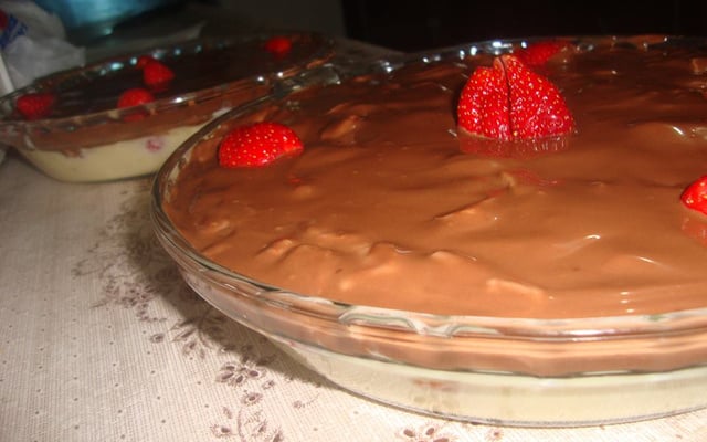 Trufa aberta de morangos