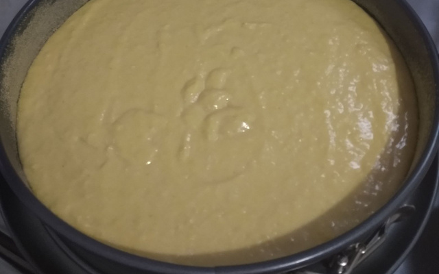 Bolo de milho com coco fácil e gostoso