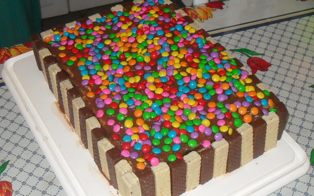 Bolo pão-de-ló recheado