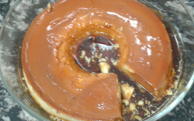 Pudim de leite condensado de fogão