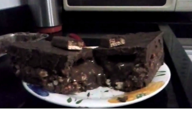 Chocolate snickers  grande