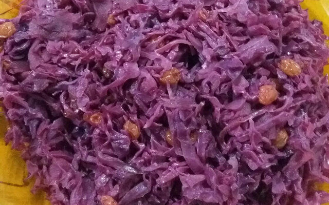 Repolho roxo com maçã (apfelrotkohl)