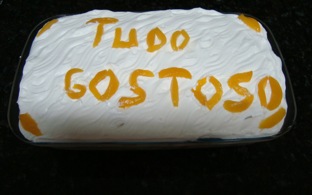 Pavê de pêssego da Ivone