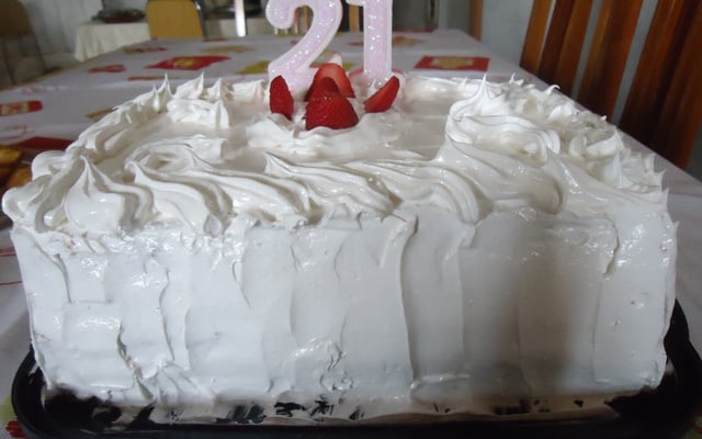 Bolo de aniversário de morango