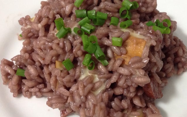 Risoto de salame com vinho