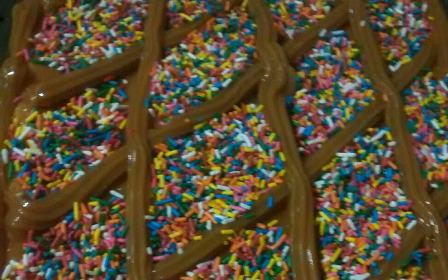 Bolo molhadinho de doce de leite