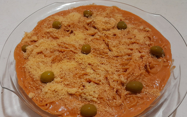 Macarrão com molho rápido