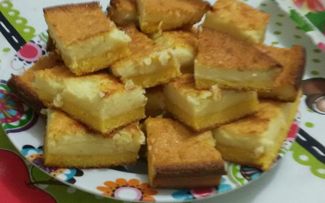 Bolo de fubá cremoso