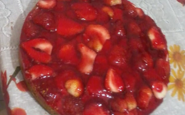 Torta de morango com chantilly