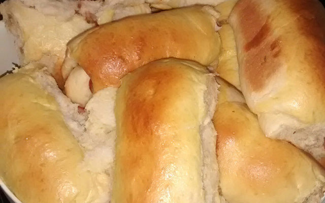 Massa básica para pizza, enroladinho no forno, pães etc.