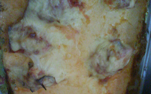 Filé de frango recheado com molho de creme de milho