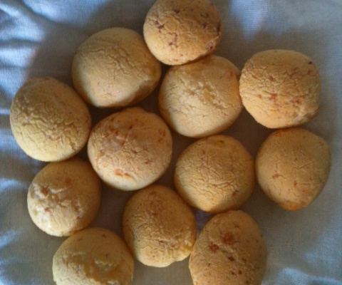 Pão de queijo com batata