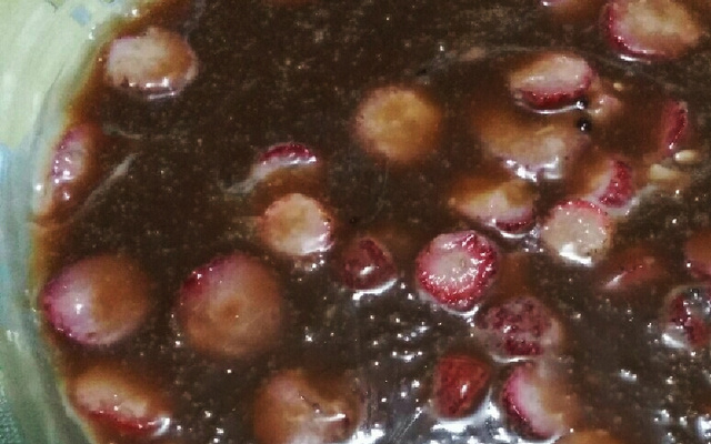 Doce de morango com chocolate