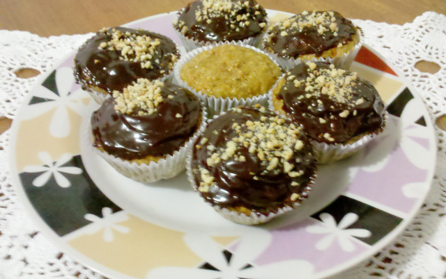 Cupcake integral de cenoura e mel