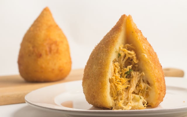Coxinha de mandioca sem glúten