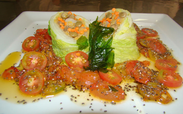 Rondelli ao Duo de Lentilhas do Aguativa Golf Resort no Ano Novo