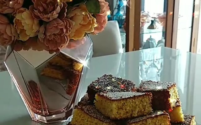 Bolo de flocão de milho