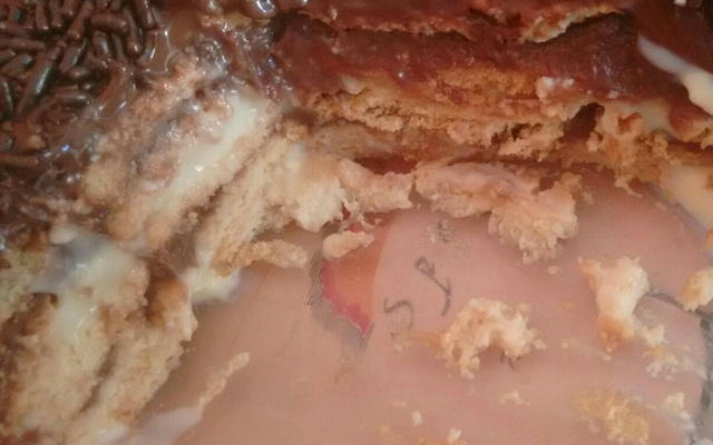 Pavê de chocolate preto e chocolate branco