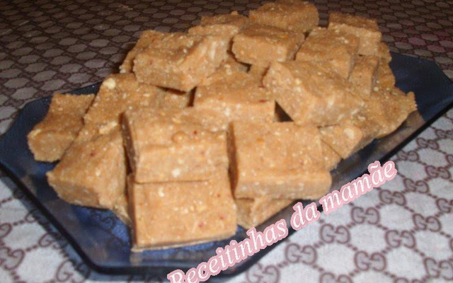Doce de amendoim