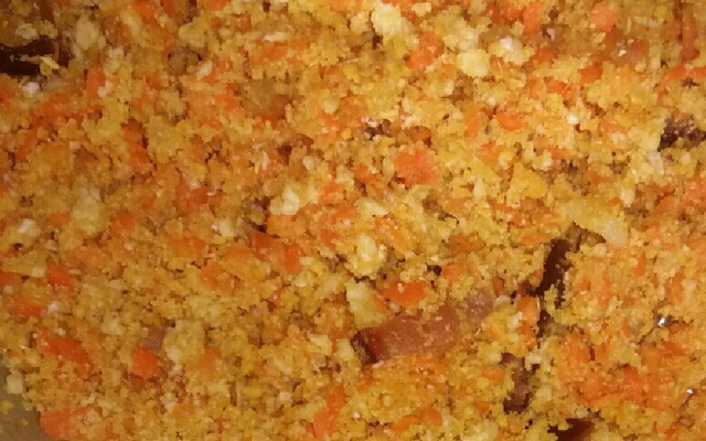 Farofa de cenoura especial e rápida