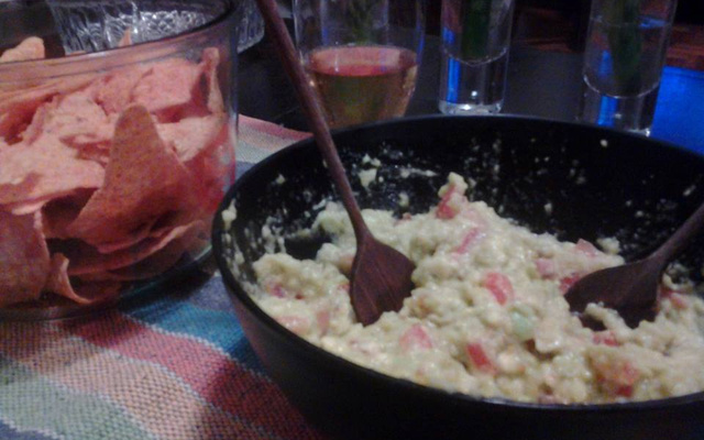 Guacamole da Didi (pasta de abacate com bacon)