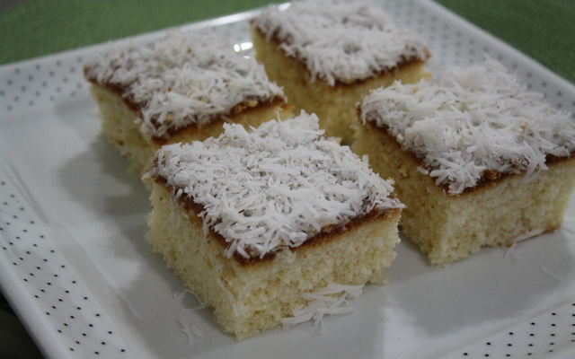 Bolo de coco prático