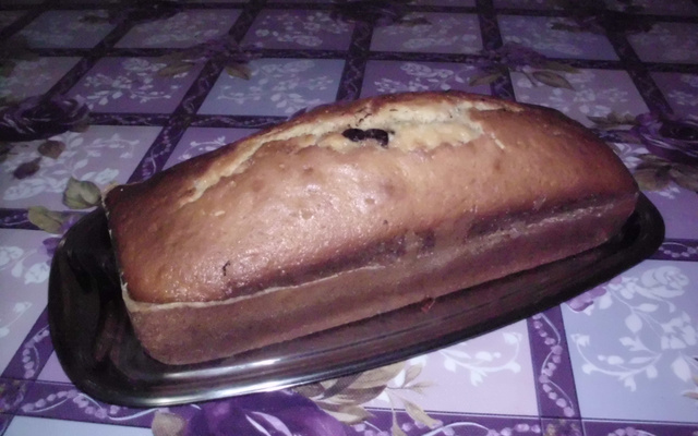 Bolo de laranja com gotas de chocolate