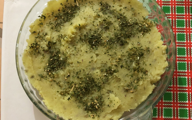 Purê de batata doce com salsinha