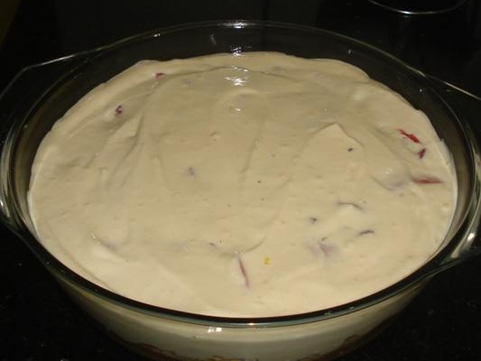 Pavê surpresa de morango