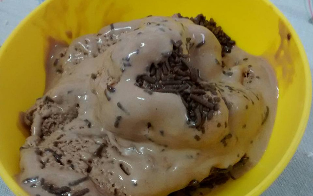 Sorvete de chocolate