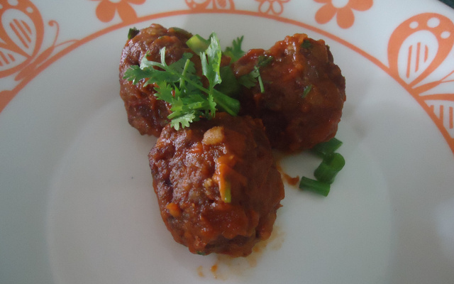 Almôndegas à portuguesa