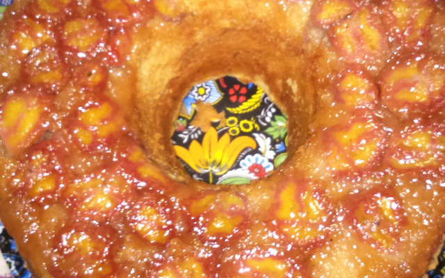 Bolo de banana caramelizado