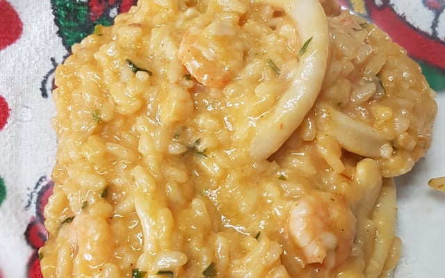Risoto de camarão e lula