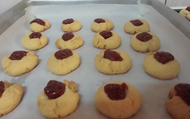 Biscoito amanteigado de goiabada