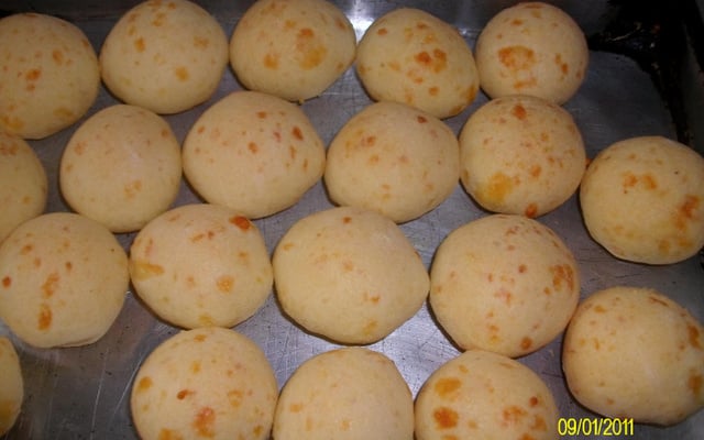 Pão de Queijo com Batata