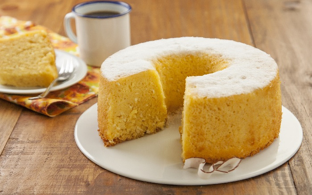 Bolo cremoso de milho 
