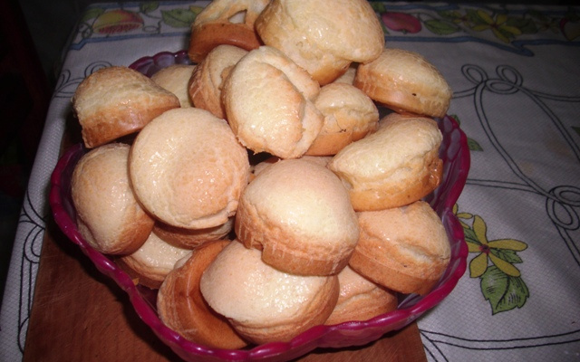 Pão de queijo de padaria