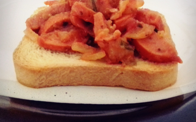 Cachorro quente na torrada