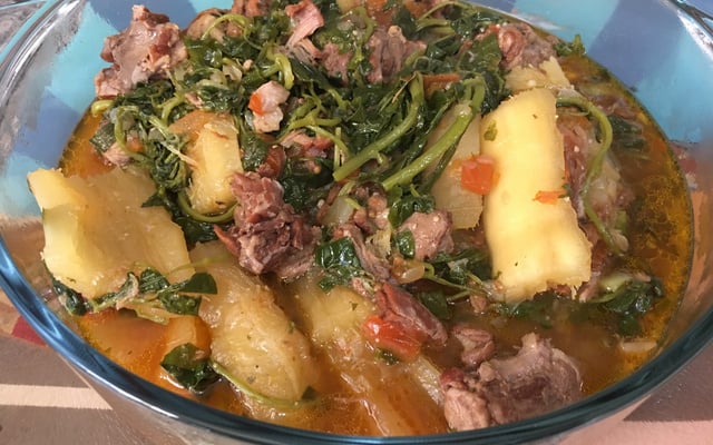 Rabada com batata e agrião