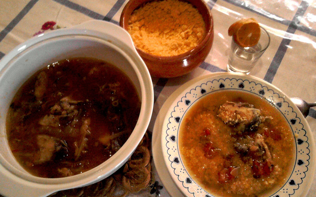 Ensopado de peixe à moda Emeliza