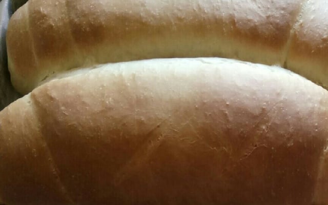 Pão caseiro econômico e fácil