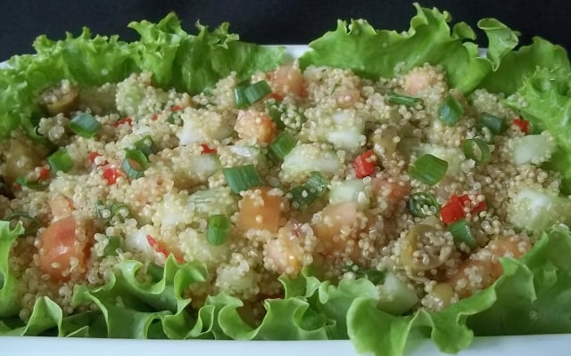 Salada de quinoa