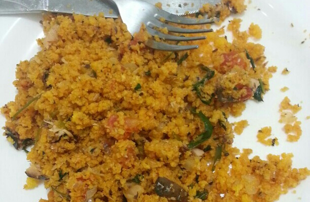 Farofa simples de cuscuz